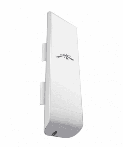 Ubiquiti NanoStation M5 MIMO Wireless BridgeBase Station 1